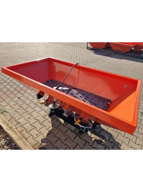 Műtrágyaszóró 2 tárcsás, hidr. nyitás-zárás (400 literes) ponyvával
